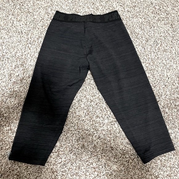 Victoria's Secret Pink Crop Leggings Black - Picture 2 of 4